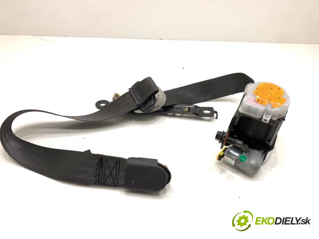 KIA CEED Kombi 2016 100 kW 1.6 CRDi 136 1582 držák bezpečnost pravý přední část 88820-A2100