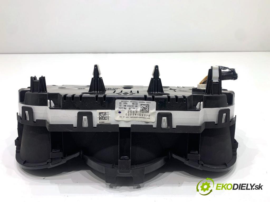 KIA CEED Kombi 2016 100 kW 1.6 CRDi 136 1582 prístrojovka 94033-A2020 (Přístrojová deska)