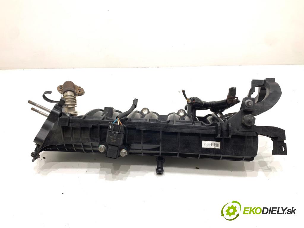 KIA CEED Kombi 2016 100 kW 1.6 CRDi 136 1582 Potrubie sacie, sanie  (Sacie potrubie)