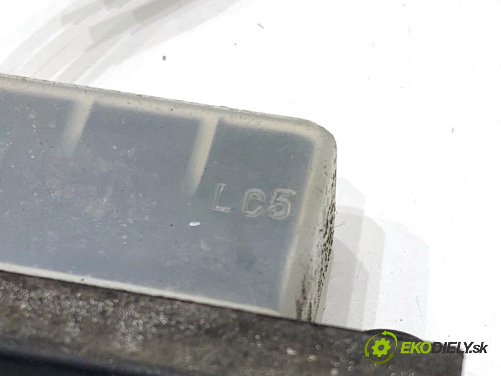 KIA CEED Kombi 2016 100 kW 1.6 CRDi 136 1582 Kľučka dverí zad