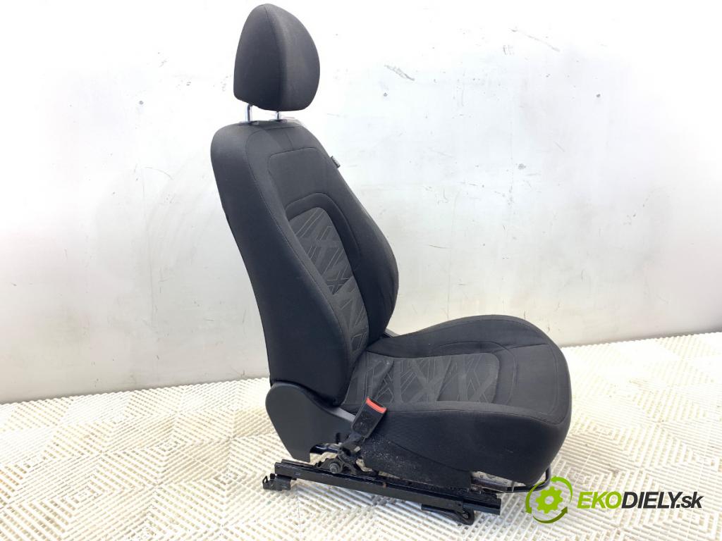 KIA CEED Kombi 2016 100 kW 1.6 CRDi 136 1582 Sedadlo ľavy predný