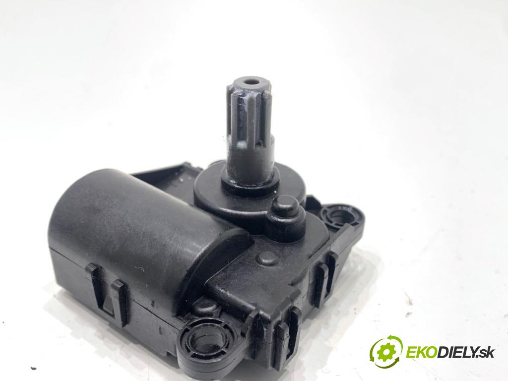 KIA CEED Kombi 2016 100 kW 1.6 CRDi 136 1582 Motor kúrenia D332-ATBAA02