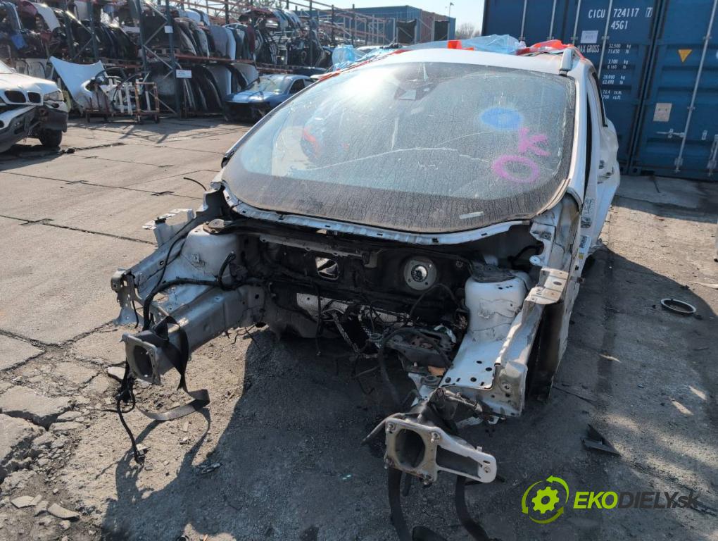 FORD USA ESCAPE III  2017 179 kW 2.0 179 kW [242 KM] 2017 - 2018 1983 KAROSERIA ČTVRŤÁK blatník práh střecha PODŁUŻNICA