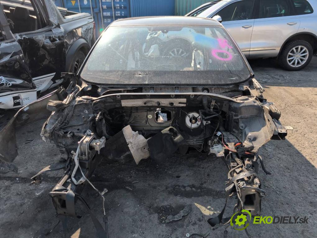 SKODA SUPERB III liftback 2018 110 kW 2.0 TDI 1968 karoséria ČTVRŤÁK: Blatník prah strecha PODŁUŻNICA