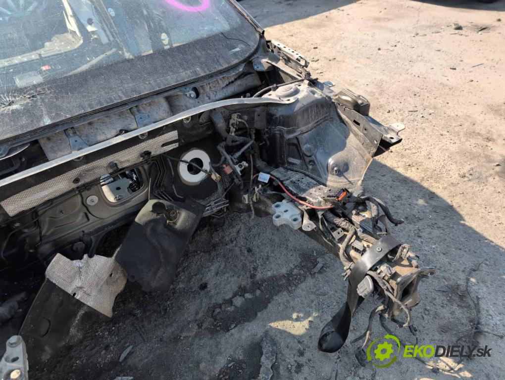 SKODA SUPERB III liftback 2018 110 kW 2.0 TDI 1968 karoséria ČTVRŤÁK: Blatník prah strecha PODŁUŻNICA