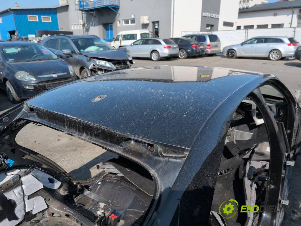 SKODA SUPERB III liftback 2018 110 kW 2.0 TDI 1968 karoséria ČTVRŤÁK: Blatník prah strecha PODŁUŻNICA