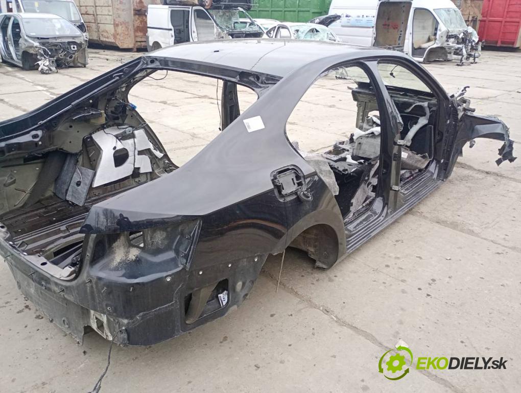 SKODA SUPERB III liftback 2018 110 kW 2.0 TDI 1968 karoséria ČTVRŤÁK: Blatník prah strecha PODŁUŻNICA