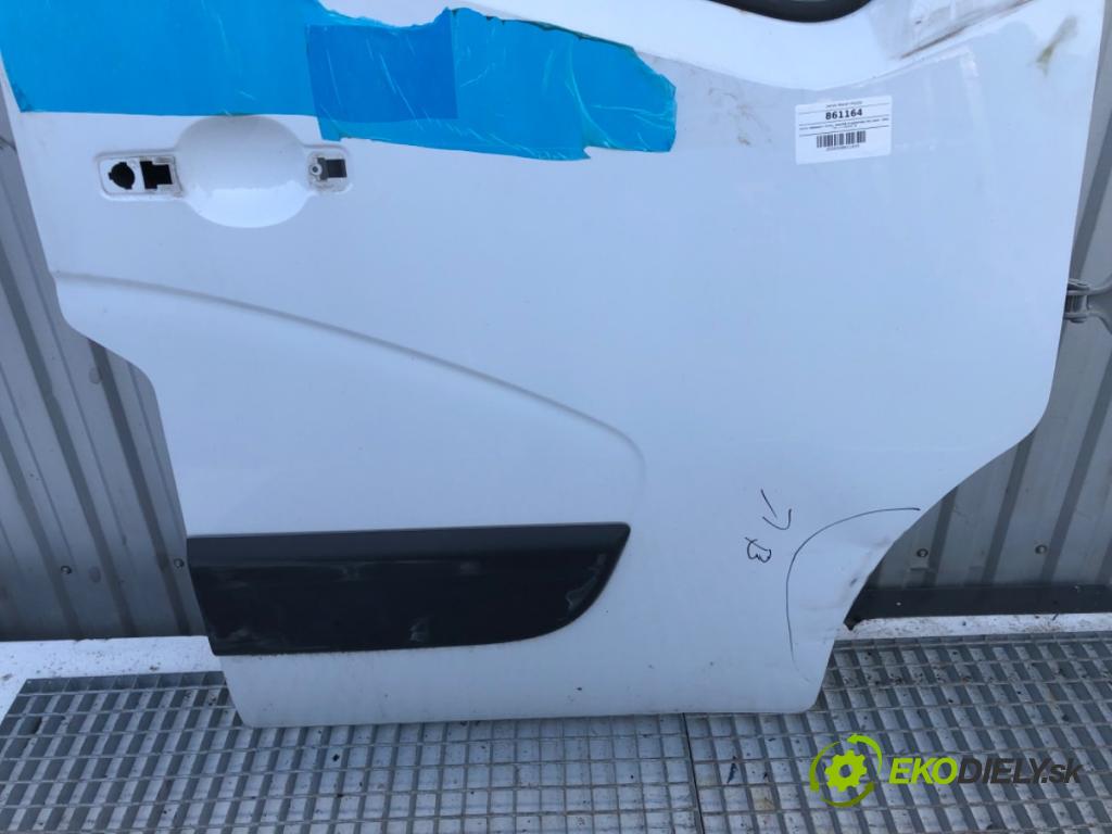 RENAULT MASTER III Skrzynia 2021 120 kW 2.3 dCi 165 FWD (FV0P, FV0U, FV11, FV12) 2298 dveře pravý přední část