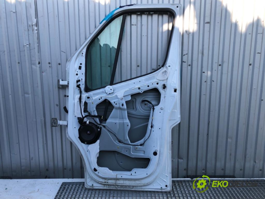 RENAULT MASTER III Skrzynia 2021 120 kW 2.3 dCi 165 FWD (FV0P, FV0U, FV11, FV12) 2298 dveře pravý přední část