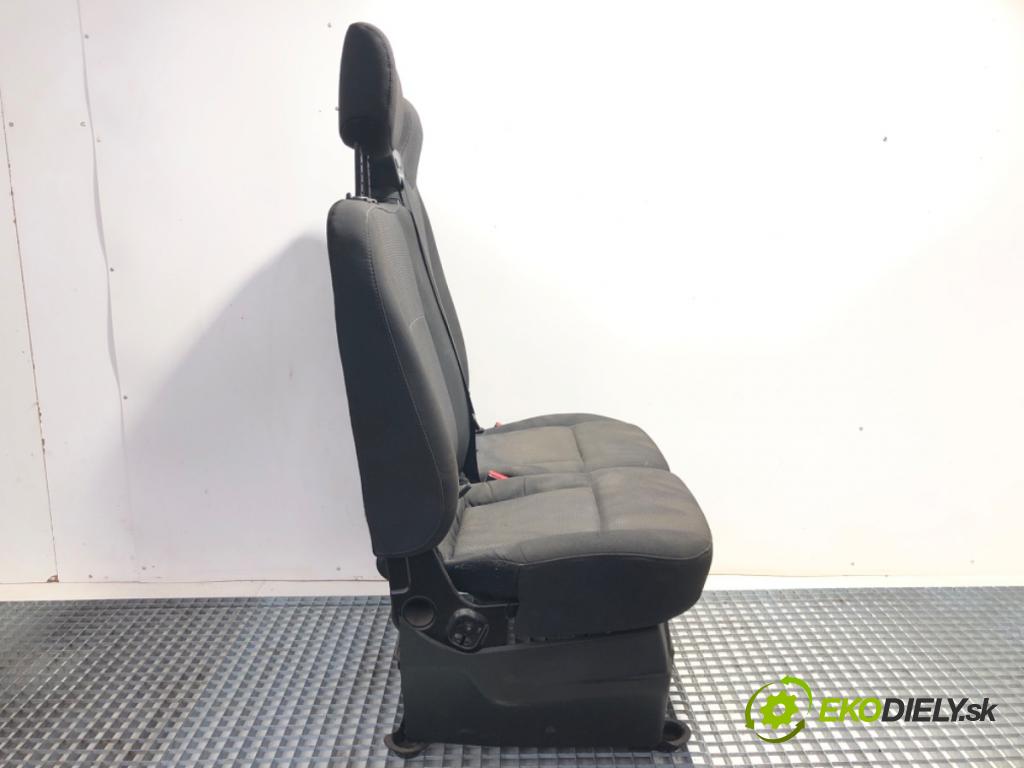 RENAULT MASTER III Skrzynia 2021 120 kW 2.3 dCi 165 FWD (FV0P, FV0U, FV11, FV12) 2298 Sedadlo pravy predný