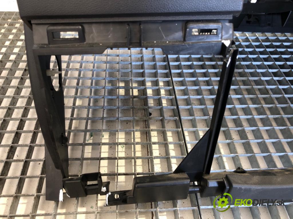 RENAULT MASTER III Skrzynia 2021 120 kW 2.3 dCi 165 FWD (FV0P, FV0U, FV11, FV12) 2298 Palubná doska  (Palubná doska)