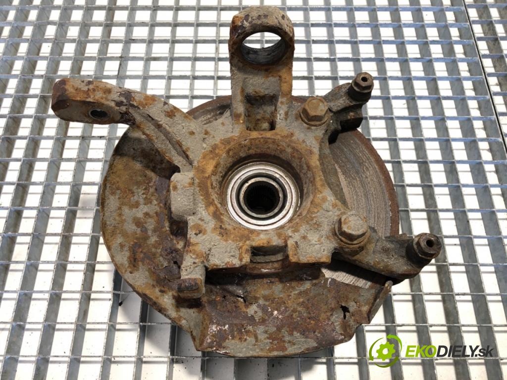 VW TRANSPORTER T4 Autobus 1995 45 kW 1.9 D 1896 náboj ľavy predný 