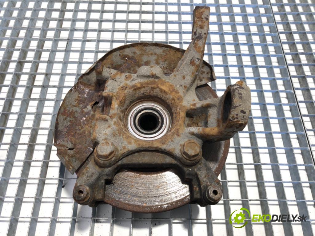 VW TRANSPORTER T4 Autobus 1995 45 kW 1.9 D 1896 náboj ľavy predný