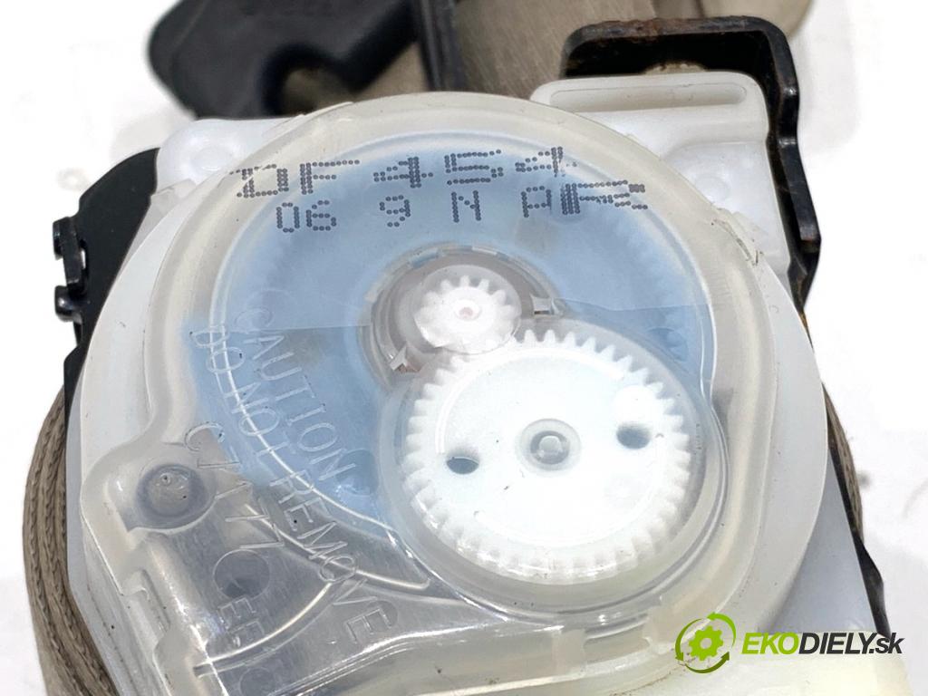 TOYOTA LAND CRUISER J12 samochód terenowy zamknięty 2006 127 kW 3.0 D-4D (KDJ120, KDJ125, KDJ121) 2982 Držiak BEZPEČNOSŤ pravy zad