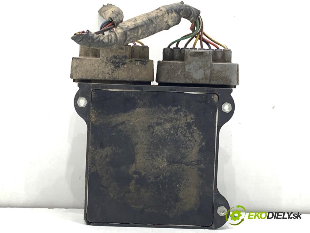 TOYOTA LAND CRUISER J12 samochód terenowy zamknięty 2006 127 kW 3.0 D-4D (KDJ120, KDJ125, KDJ121) 2982 Modul VSTREKOVAČE: 89871-20050