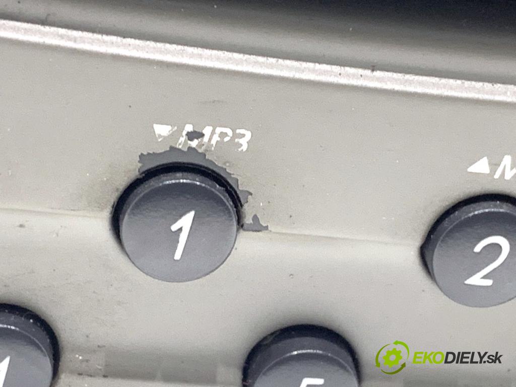 RENAULT THALIA II sedan 2011 55 kW 1.2 16V (LU2V) 1149 RADIO 8200791253 (Audio zariadenie)