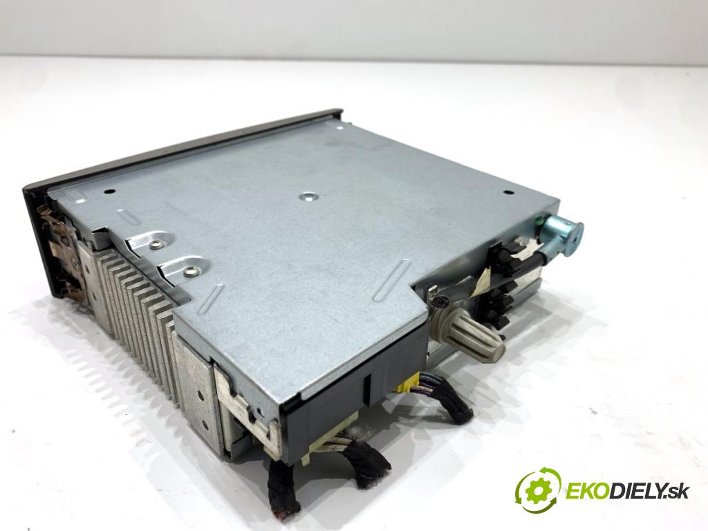 RENAULT THALIA II sedan 2011 55 kW 1.2 16V (LU2V) 1149 RADIO 8200791253 (Audio zariadenie)