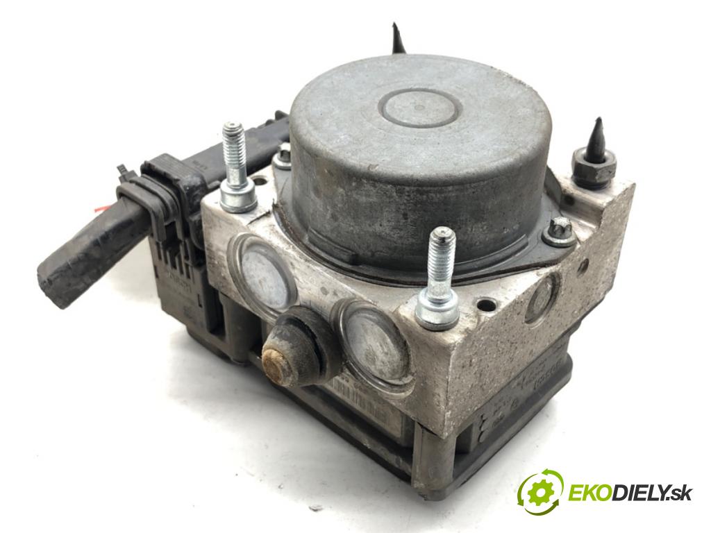 RENAULT THALIA II sedan 2011 55 kW 1.2 16V (LU2V) 1149 pumpa ABS 8200924578 (Pumpa ABS)