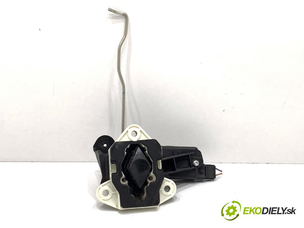 RENAULT THALIA II sedan 2011 55 kW 1.2 16V (LU2V) 1149 Kľučka dverí zad 8200447266