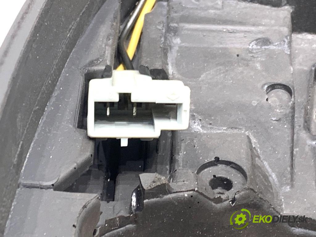 RENAULT THALIA II sedan 2011 55 kW 1.2 16V (LU2V) 1149 Volant 484307438R (Volant)