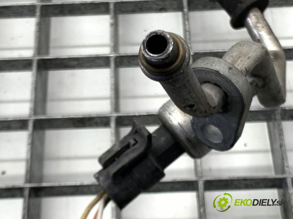 RENAULT THALIA II sedan 2011 55 kW 1.2 16V (LU2V) 1149 rúrka klimatizácie 8200757970 (Rúrka klimatizácie)