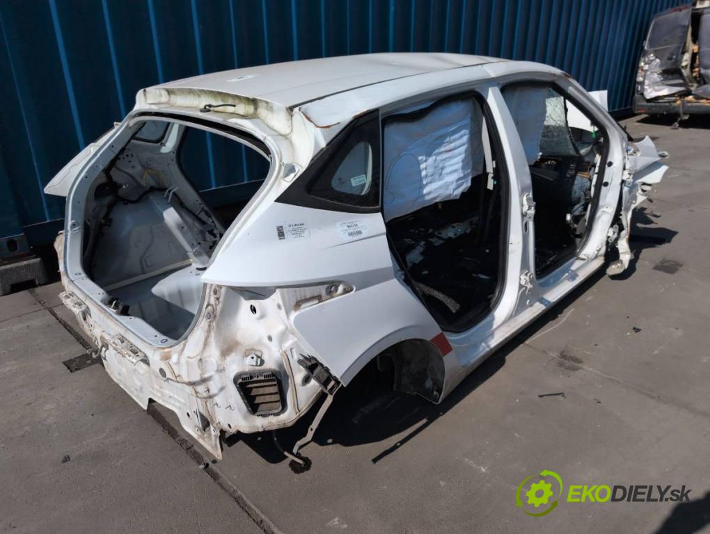 HYUNDAI i20 III liftback 2020 62 kW 1.2 1197 KAROSERIA ČTVRŤÁK blatník práh střecha PODŁUŻNICA