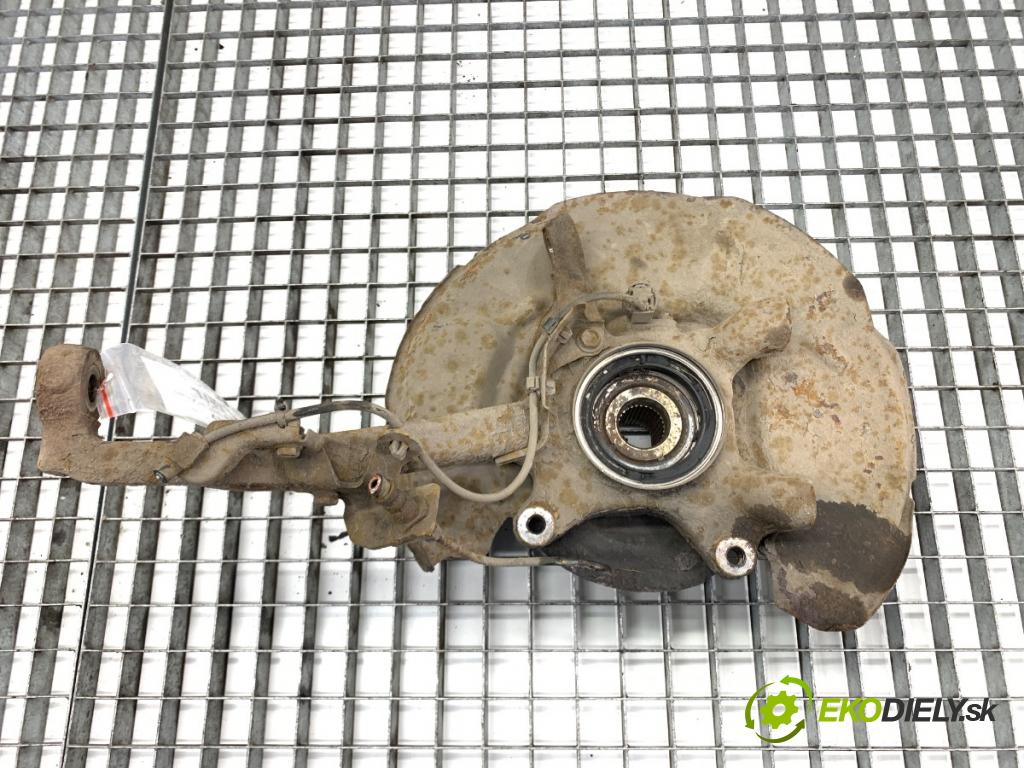 TOYOTA LAND CRUISER J12 samochód terenowy zamknięty 2006 127 kW 3.0 D-4D (KDJ120, KDJ125, KDJ121) 2982 náboj levý přední část