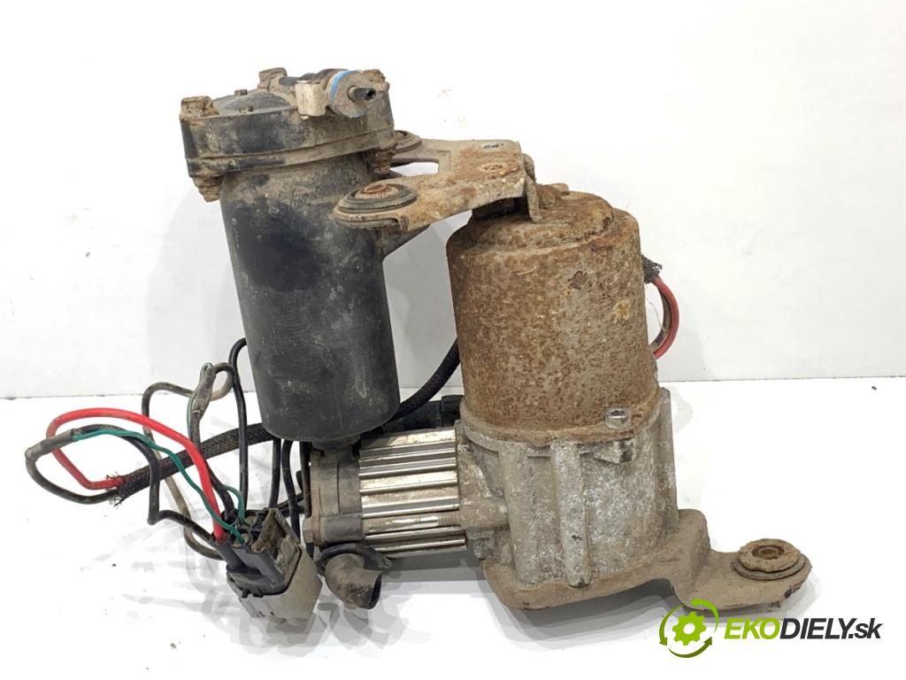 TOYOTA LAND CRUISER J12 samochód terenowy zamknięty 2006 127 kW 3.0 D-4D (KDJ120, KDJ125, KDJ121) 2982 Pumpa nápravy