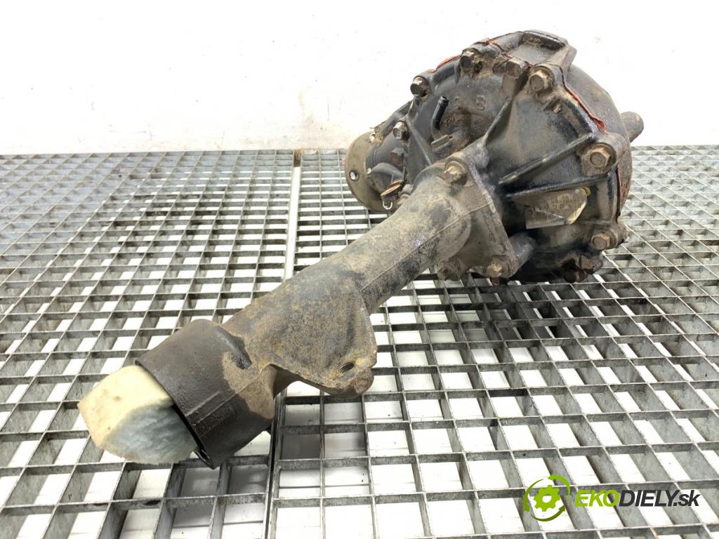 TOYOTA LAND CRUISER J12 samochód terenowy zamknięty 2006 127 kW 3.0 D-4D (KDJ120, KDJ125, KDJ121) 2982 Most ,diferenciál predný