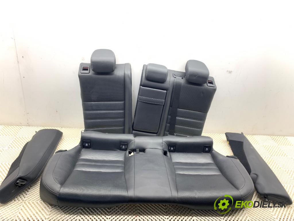 LEXUS IS sedan 2019 133 kW 300h (AVE30_) 2494 sedadlo druhý VLÁDA: 