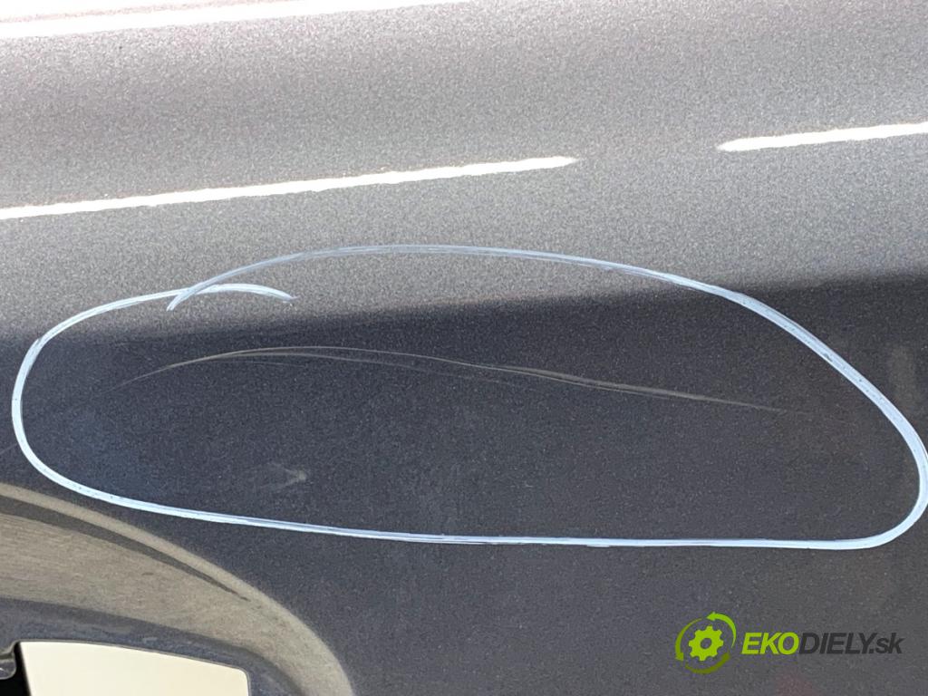 LEXUS IS sedan 2019 133 kW 300h (AVE30_) 2494 Dvere pravy predný