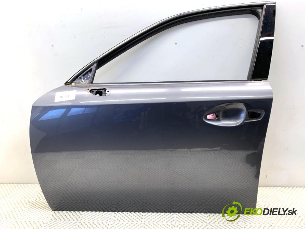 LEXUS IS sedan 2019 133 kW 300h (AVE30_) 2494 dveře levý přední část 