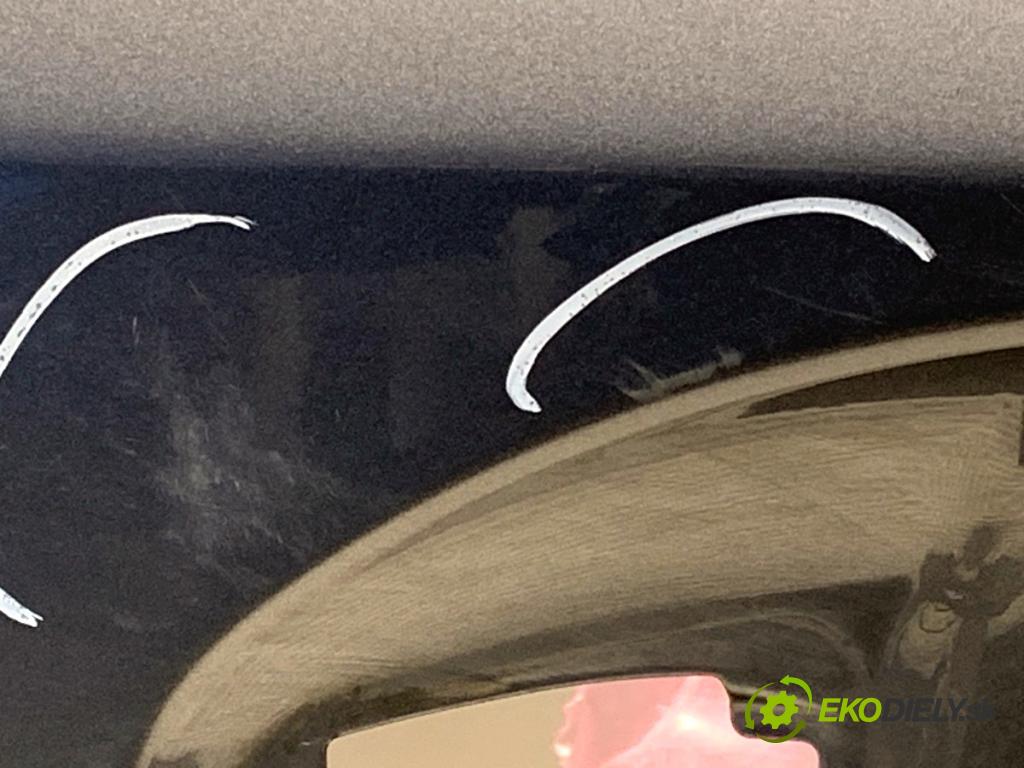 LEXUS IS sedan 2019 133 kW 300h (AVE30_) 2494 Dvere ľavy predný