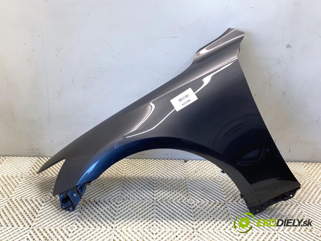 LEXUS IS sedan 2019 133 kW 300h (AVE30_) 2494 blatník levý přední část 