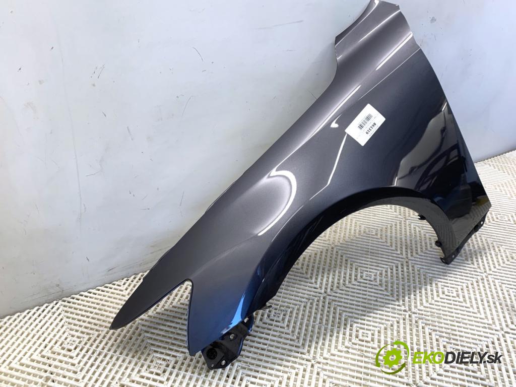 LEXUS IS sedan 2019 133 kW 300h (AVE30_) 2494 Blatník ľavy predný