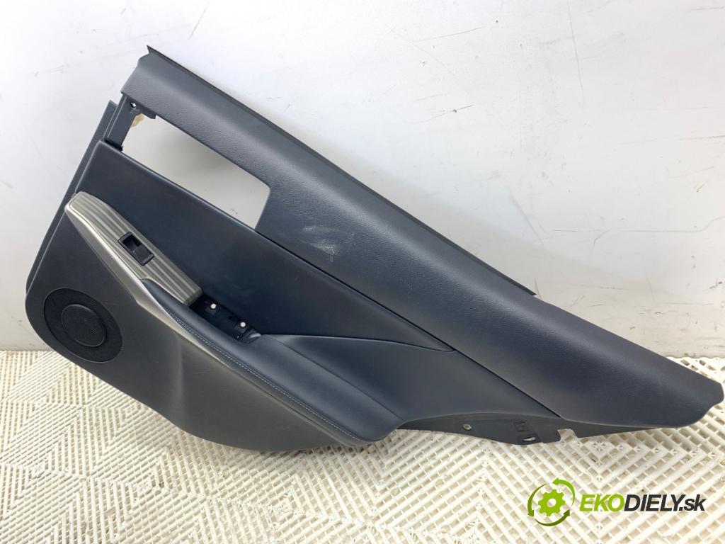 LEXUS IS sedan 2019 133 kW 300h (AVE30_) 2494 čalúnenie Dvere pravy zad