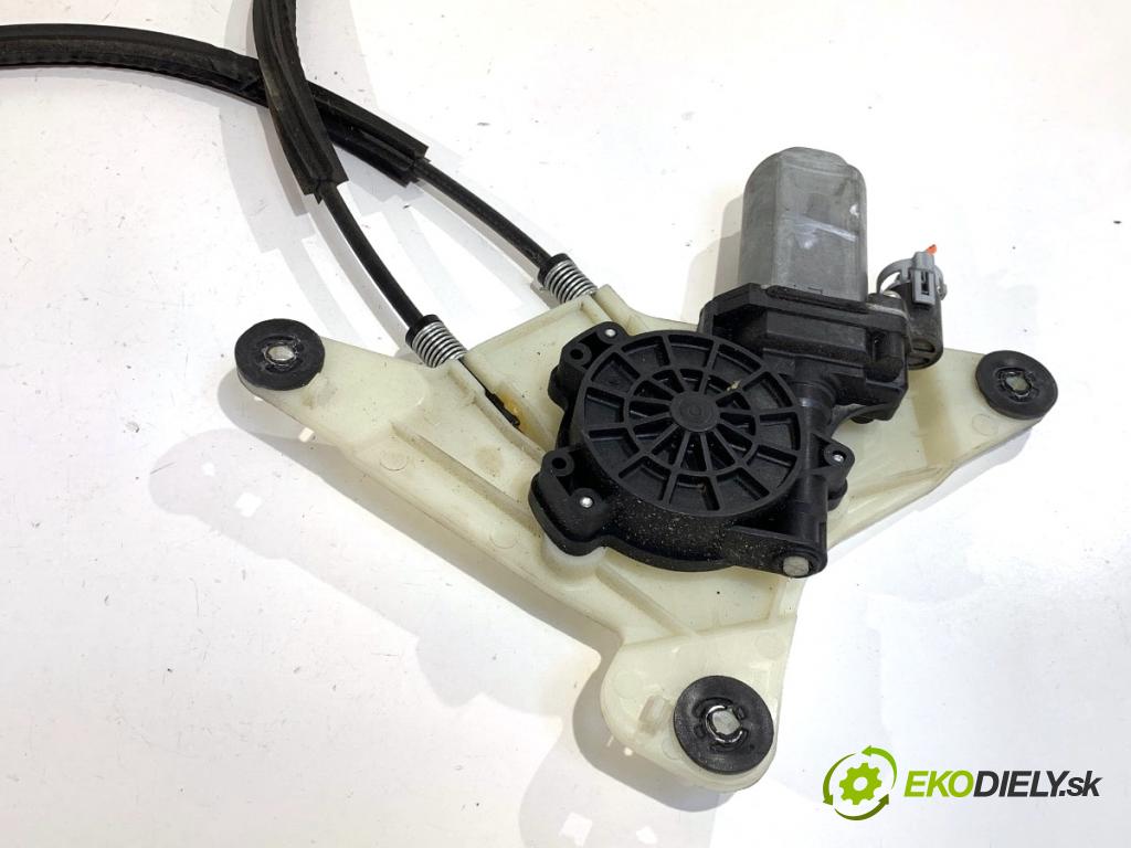 RENAULT MASTER III Skrzynia 2021 120 kW 2.3 dCi 165 FWD (FV0P, FV0U, FV11, FV12) 2298 Mechanizmus okna ľavy predný 128001032