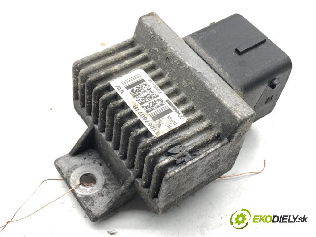 RENAULT MASTER III Skrzynia 2021 120 kW 2.3 dCi 165 FWD (FV0P, FV0U, FV11, FV12) 2298 relé svíček žhavení 110678071R (Relé)