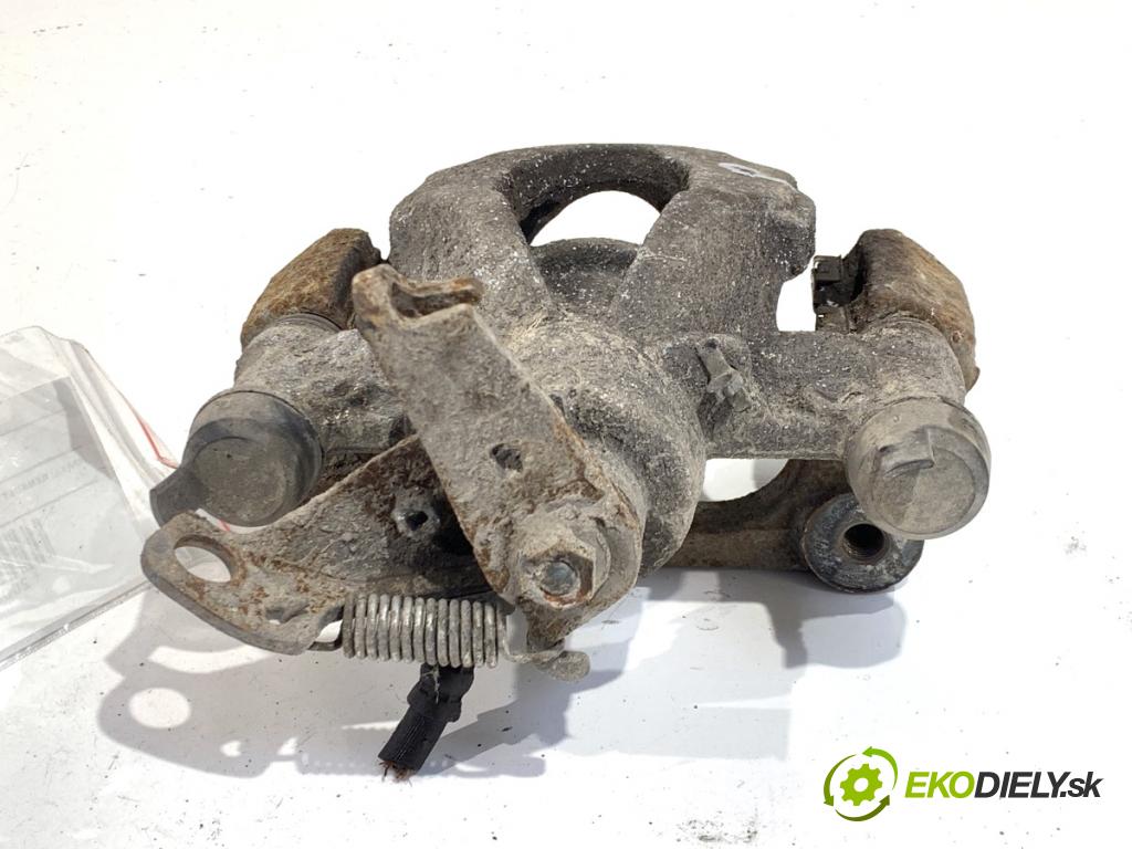 RENAULT MASTER III Skrzynia 2021 120 kW 2.3 dCi 165 FWD (FV0P, FV0U, FV11, FV12) 2298 Brzdič strmeň pravy zad