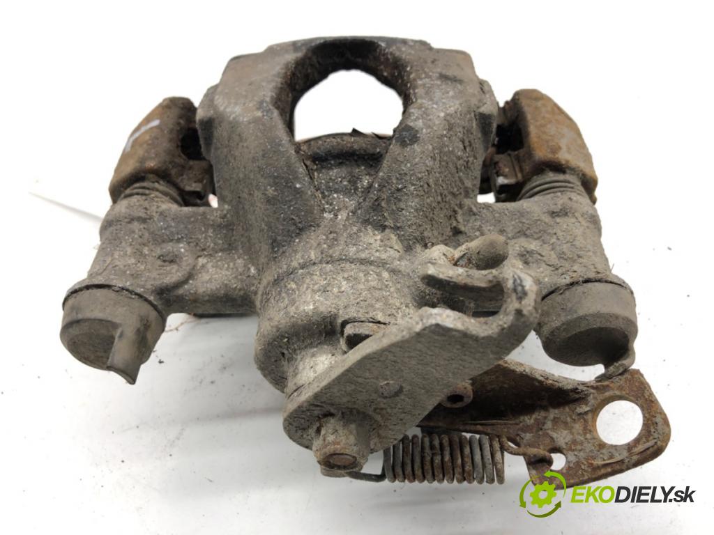 RENAULT MASTER III Skrzynia 2021 120 kW 2.3 dCi 165 FWD (FV0P, FV0U, FV11, FV12) 2298 Brzdič strmeň ľavy zad