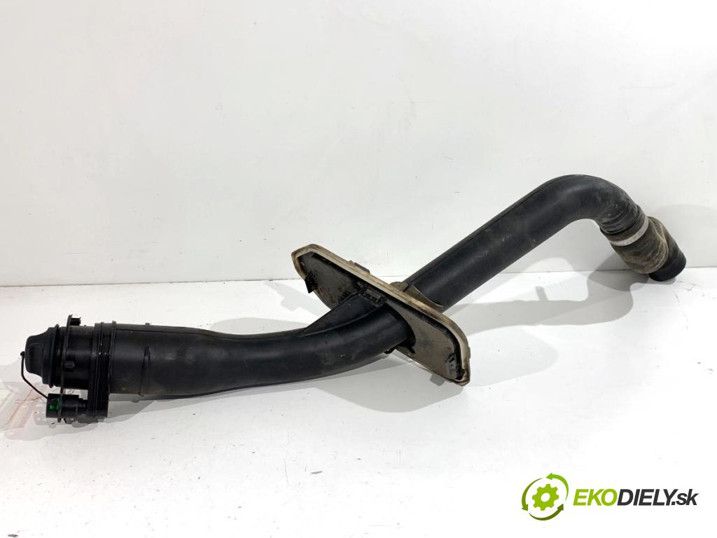 RENAULT MASTER III Skrzynia 2021 120 kW 2.3 dCi 165 FWD (FV0P, FV0U, FV11, FV12) 2298 hrdlo nádrže paliva 8200733103D