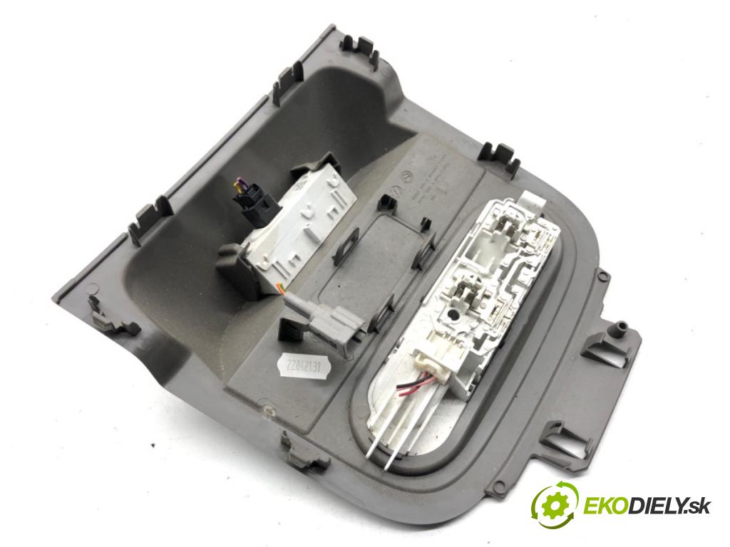 RENAULT MASTER III Skrzynia 2021 120 kW 2.3 dCi 165 FWD (FV0P, FV0U, FV11, FV12) 2298 Svetlo stropné 969820881R