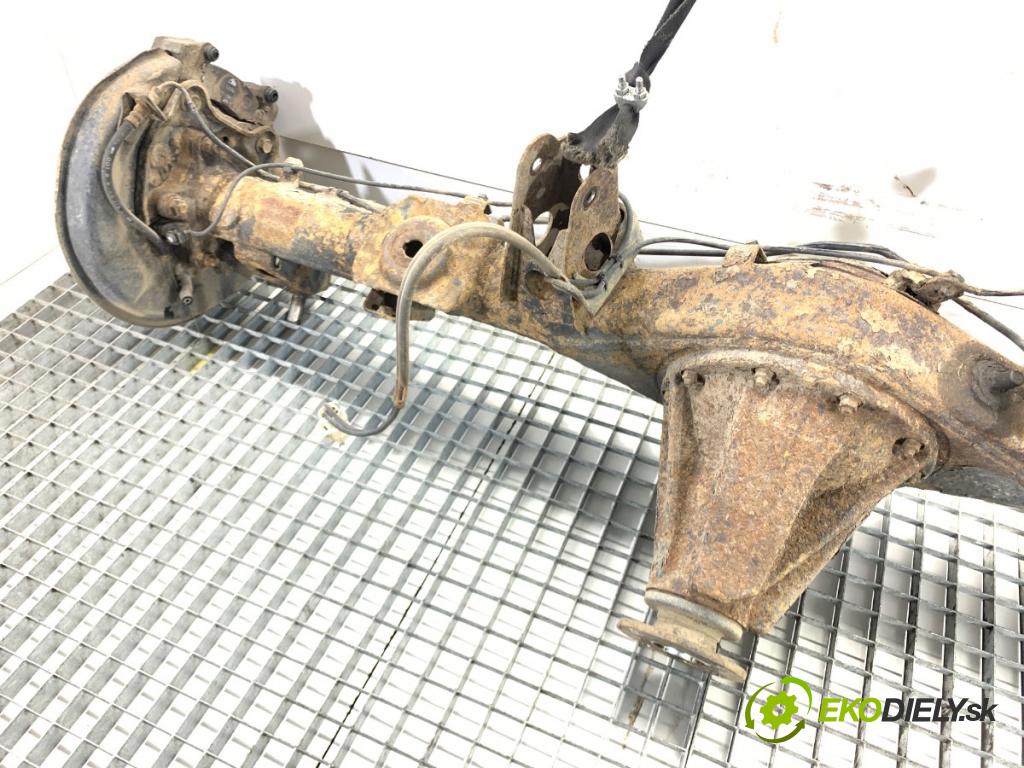 TOYOTA LAND CRUISER J12 samochód terenowy zamknięty 2006 127 kW 3.0 D-4D (KDJ120, KDJ125, KDJ121) 2982 Most ,diferenciál zad