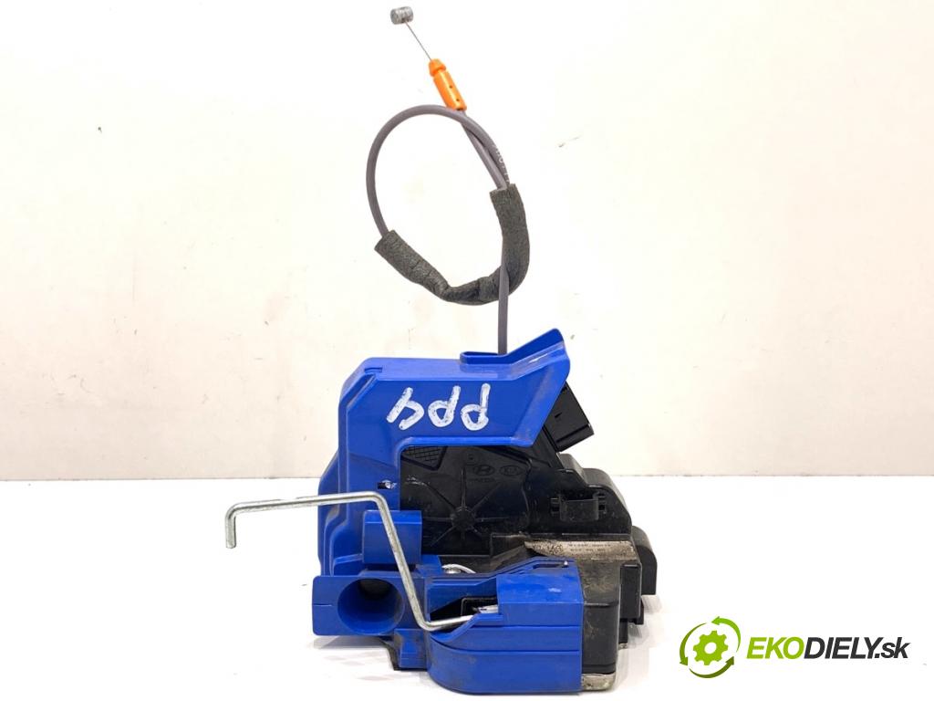 HYUNDAI i20 III liftback 2020 62 kW 1.2 1197 zámok Dvere pravy predný 81320-Q0010