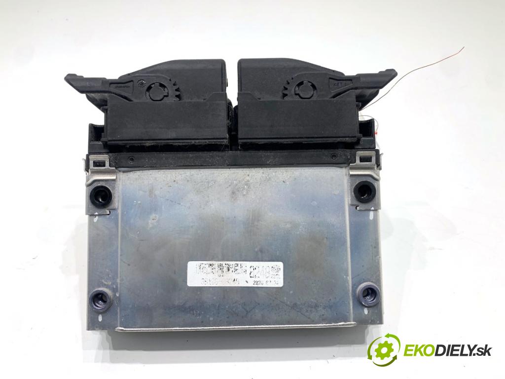 HYUNDAI i20 III liftback 2020 62 kW 1.2 1197 řídící jednotka motora 39106-08254 (Řídicí jednotka)