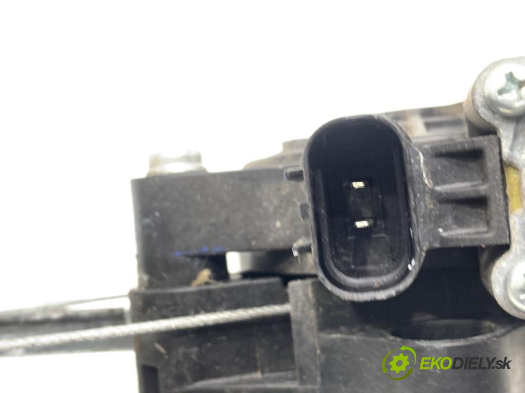 HYUNDAI i20 III liftback 2020 62 kW 1.2 1197 Mechanizmus okna ľavy predný 82450-Q0000