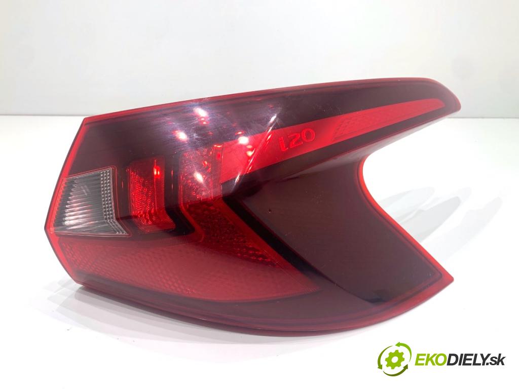 HYUNDAI i20 III liftback 2020 62 kW 1.2 1197 světlo pravý zadní část 92402-Q0000