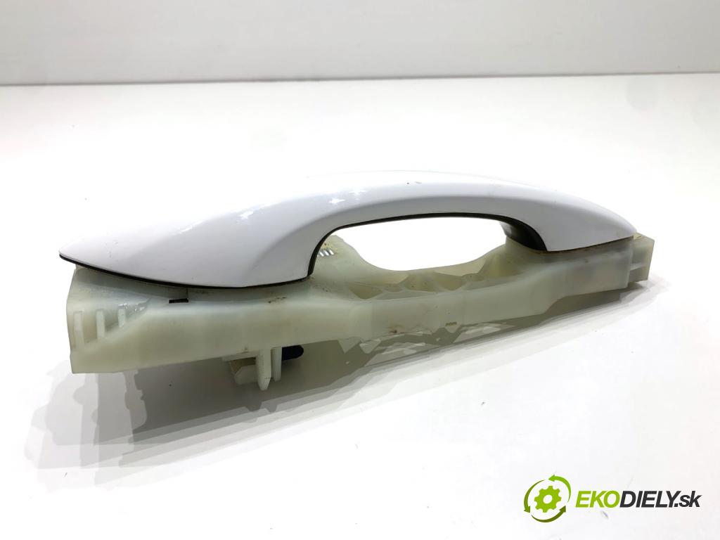 HYUNDAI i20 III liftback 2020 62 kW 1.2 1197 Kľučka vonkajšia pravy predný