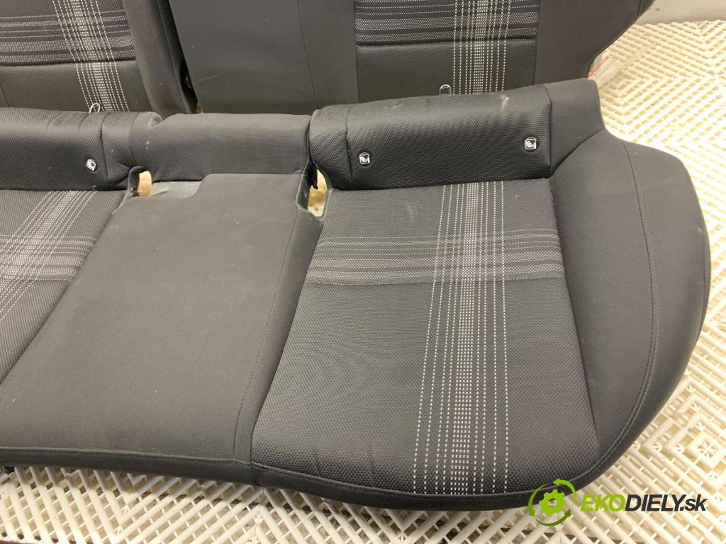 HYUNDAI i20 III liftback 2020 62 kW 1.2 1197 Sedadlo druhý rad