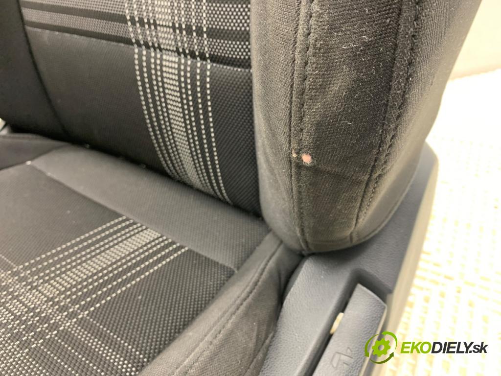 HYUNDAI i20 III liftback 2020 62 kW 1.2 1197 Sedadlo ľavy predný